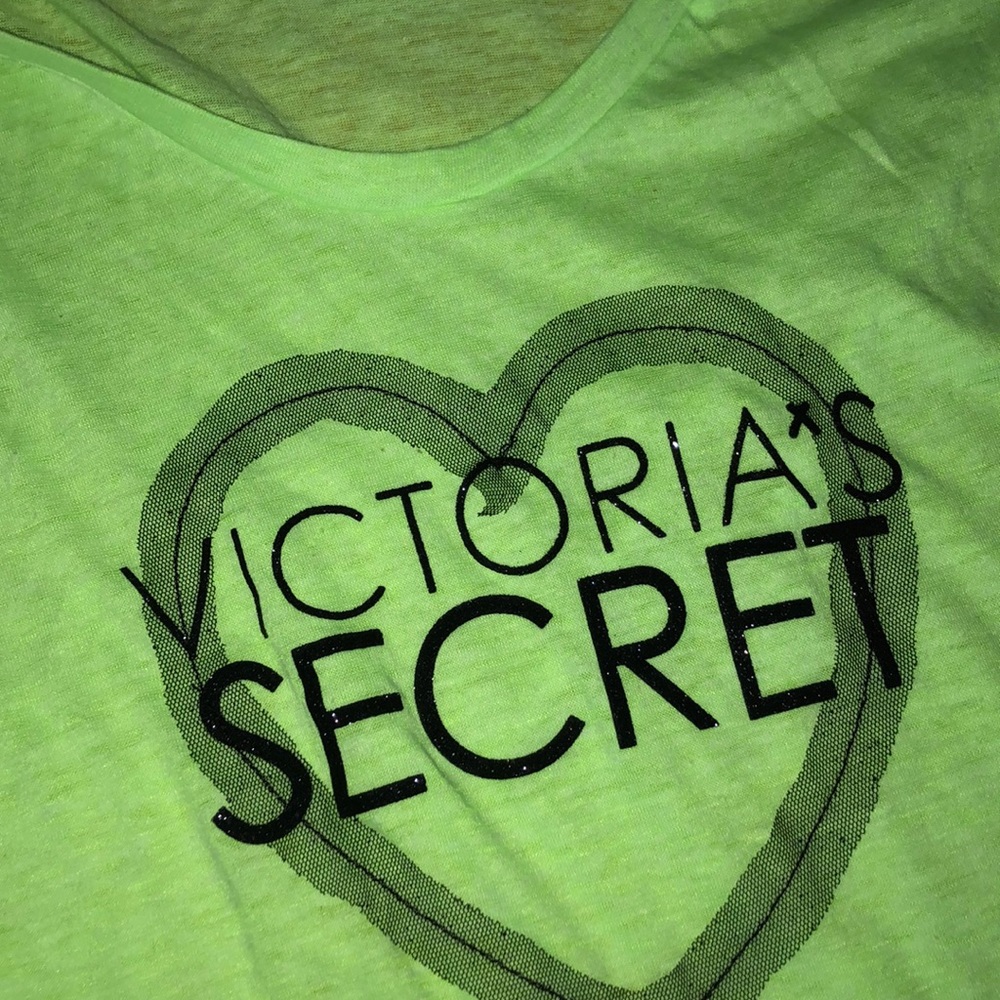 💛 VS Supermodel Essentials Tee Size M - Picture 2 of 4